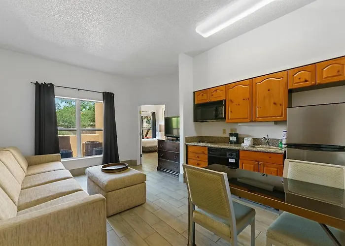 Upgraded 1 Bd 1 Ba 2 Queen Beds *